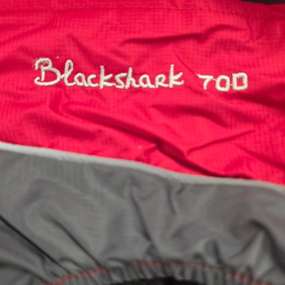 Touchdog Blackshark 700 Outdoor Series Dog Coat Red Grey Fleece Lined Small